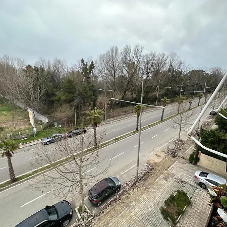 Apartament *